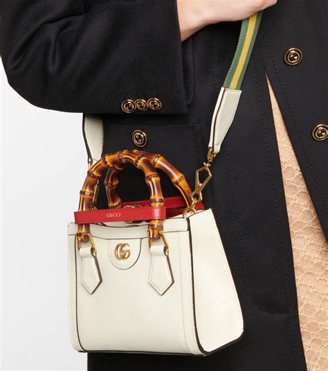 mini diana gucci|Gucci diana bag small.